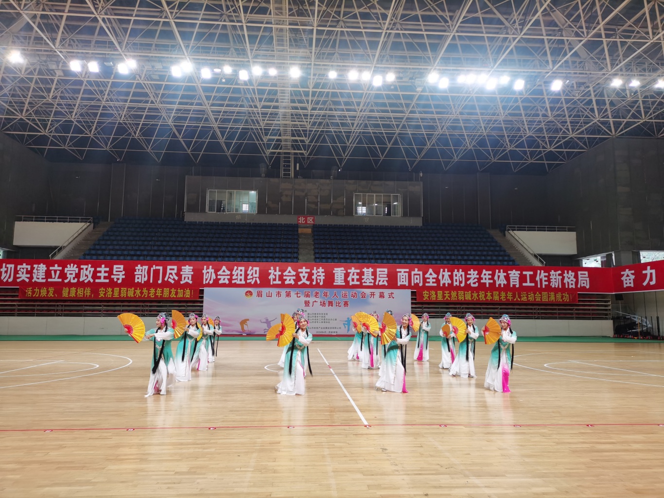 廣場舞比賽現場。 (3).jpg